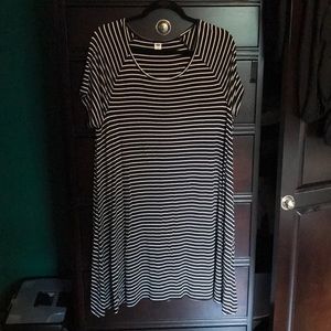 Casual black and white swing dress